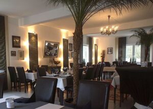 26350_360154150757907_729341215_n